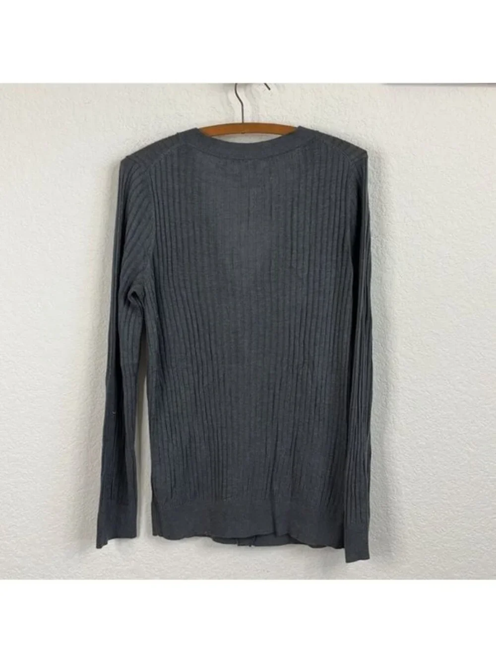 The Reset R Label Cashmere Ribbed Cardigan Sweater - Picture 5 of 7